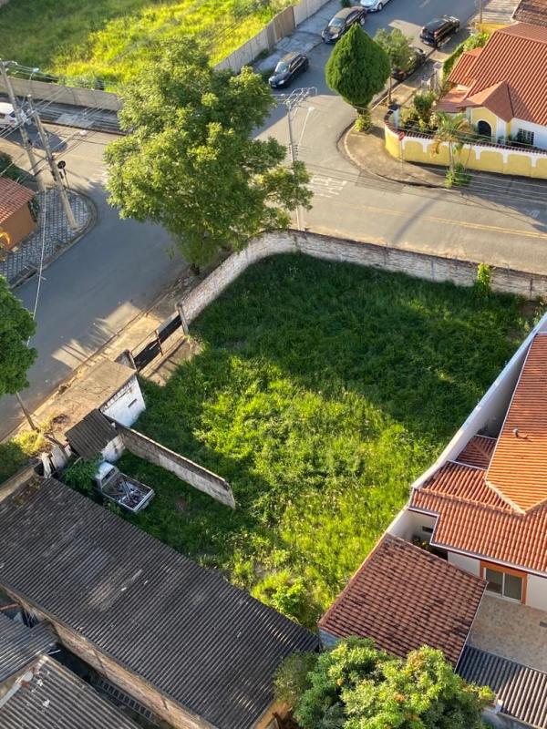 LINDO TERRENO DE ESQUINA 600 METROS / INDEPENDÊNCIA